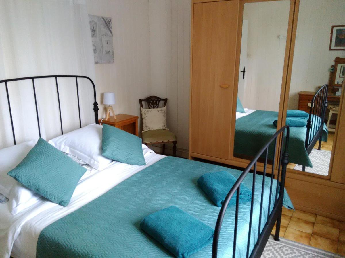 Four Chimneys Apartment Treffrin ภายนอก รูปภาพ